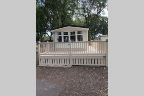 Modern Static Holiday Home only 7 Miles from York Sleeps 6